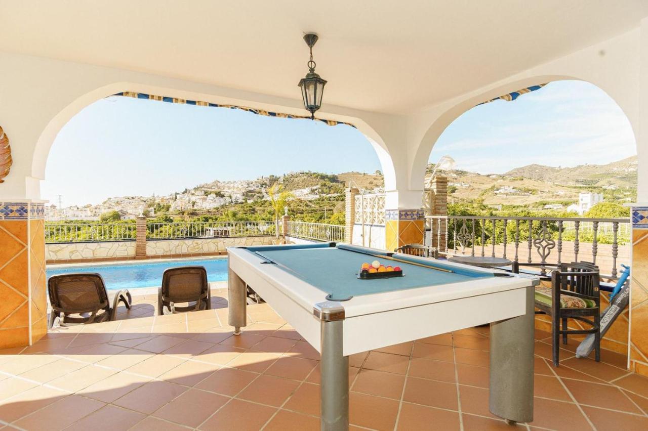 Villa Triana Nerja Exterior foto