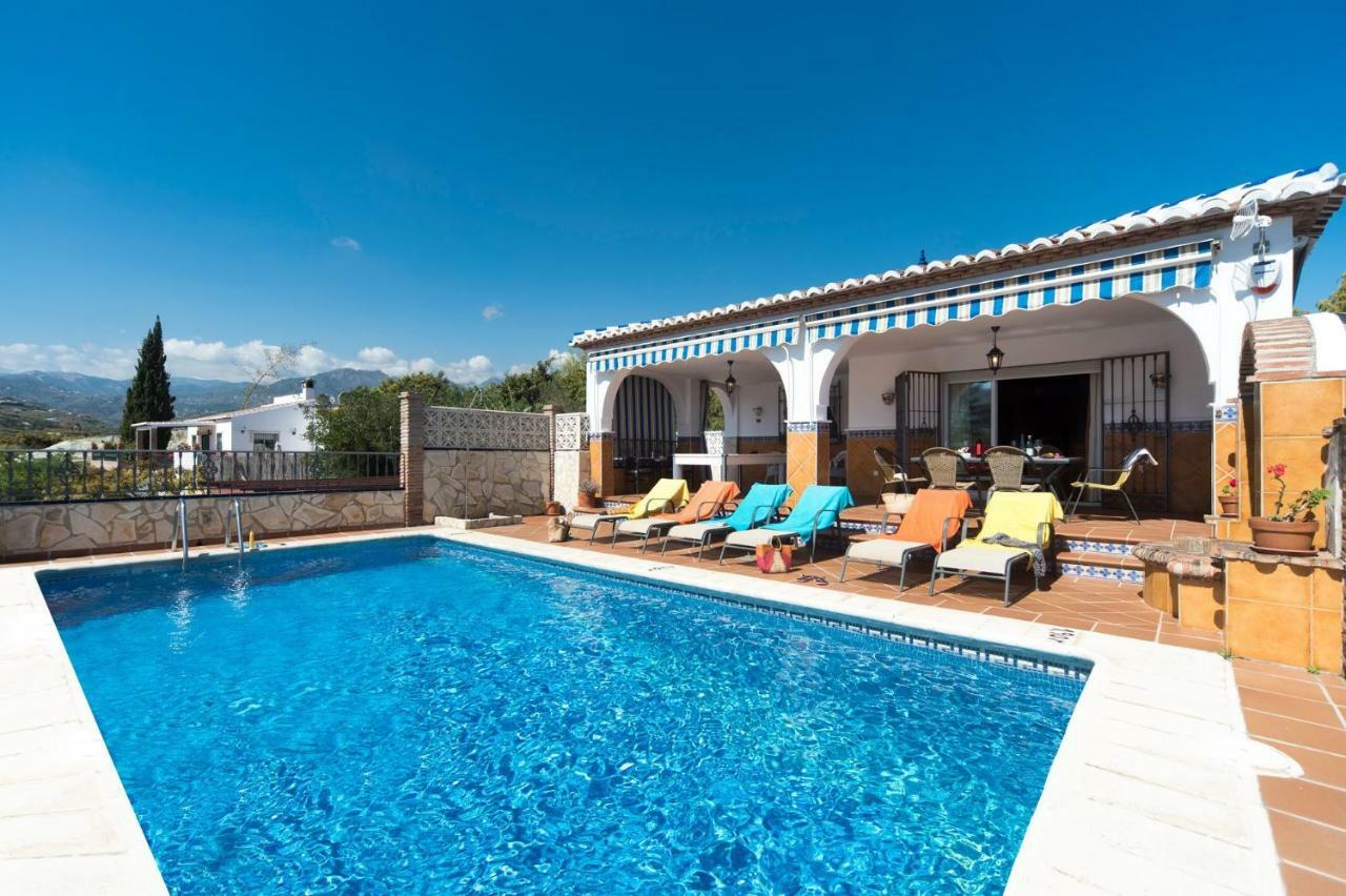 Villa Triana Nerja Exterior foto